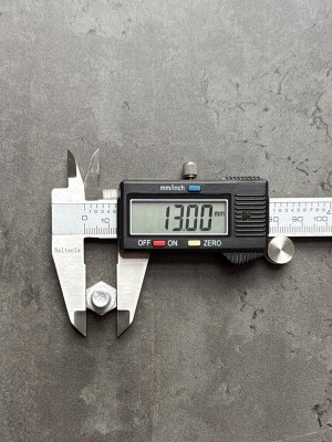 Болт М8х12 1/60430/21