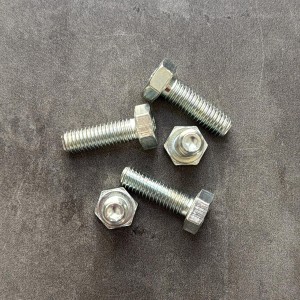 Болт М8х25х1,25 ГОСТ 7798-70 класс прочности 8.8 оцинкованный