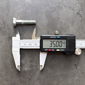 Болт М8х35х1,25 ГОСТ 7798-70 класс прочности 8.8 оцинкованный