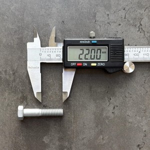 Болт М8х40х1,25 ГОСТ 7798-70 класс прочности 8.8 оцинкованный