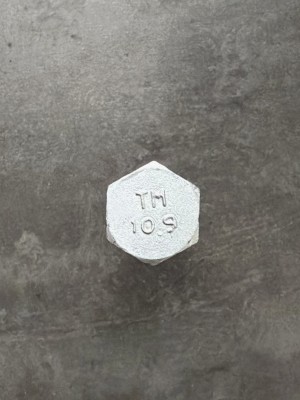 Болт М10х50х1,25 ГОСТ 7798-70 класс прочности 10.9 оцинкованный