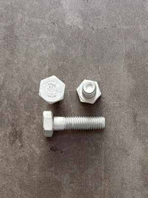 Болт М8х30 1/60438/21