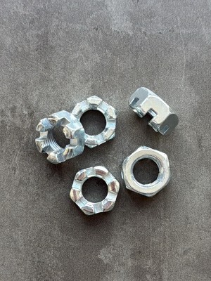 Гайка корончатая, прорезная низкая М12х1,25 DIN 937