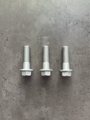 Болт фланцевый М16х55х1,5 8.8 оц. DIN 6921 без насечек